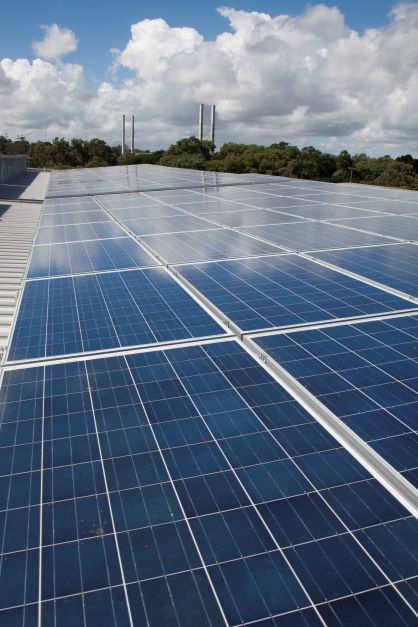 Image of the solar facilities on the rooftop of the Advanced Engineering Building