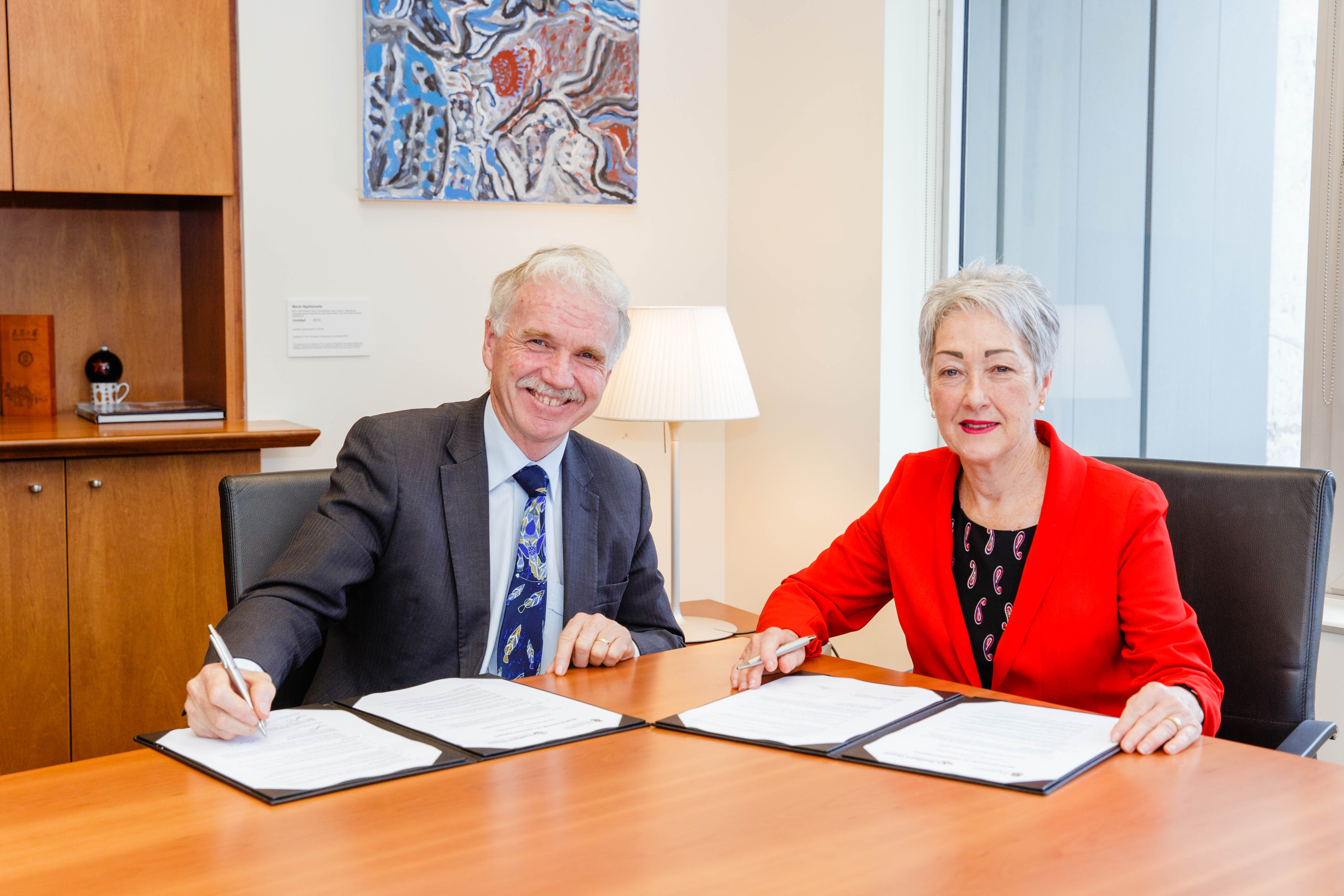Acting Vice-Chancellor Professor Aidan Byrne and SDRC Mayor Tracy Dobie